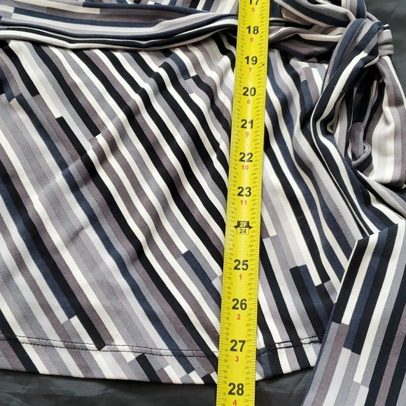 BCBGMaxazria Womens Faux Wrap Stretch Top with Tie Waist - Picture 8 of 11